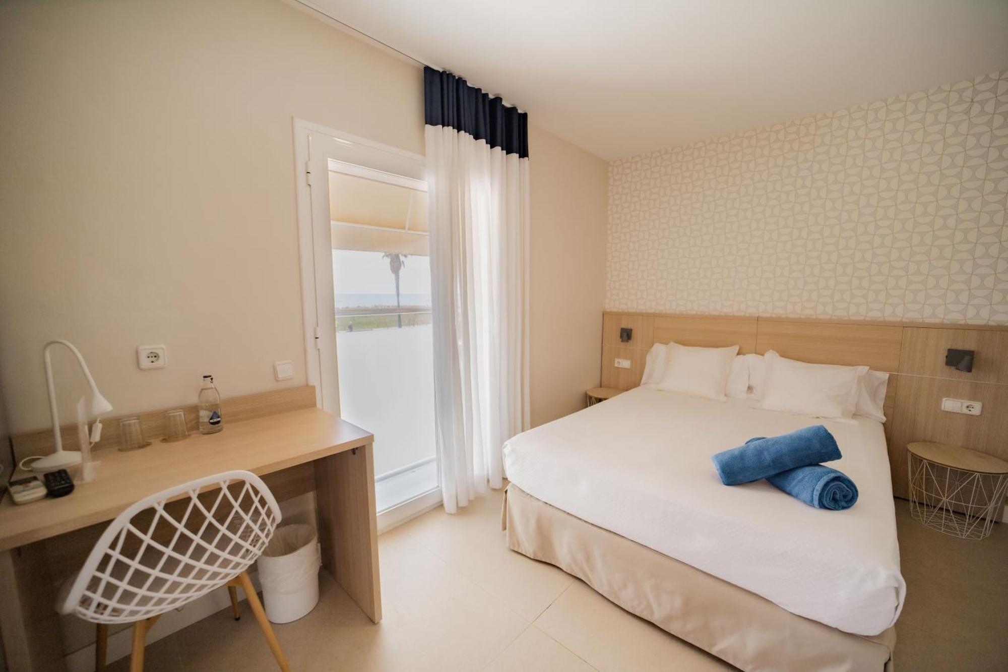 Aparthotel Solifemar Castelldefels Eksteriør bilde